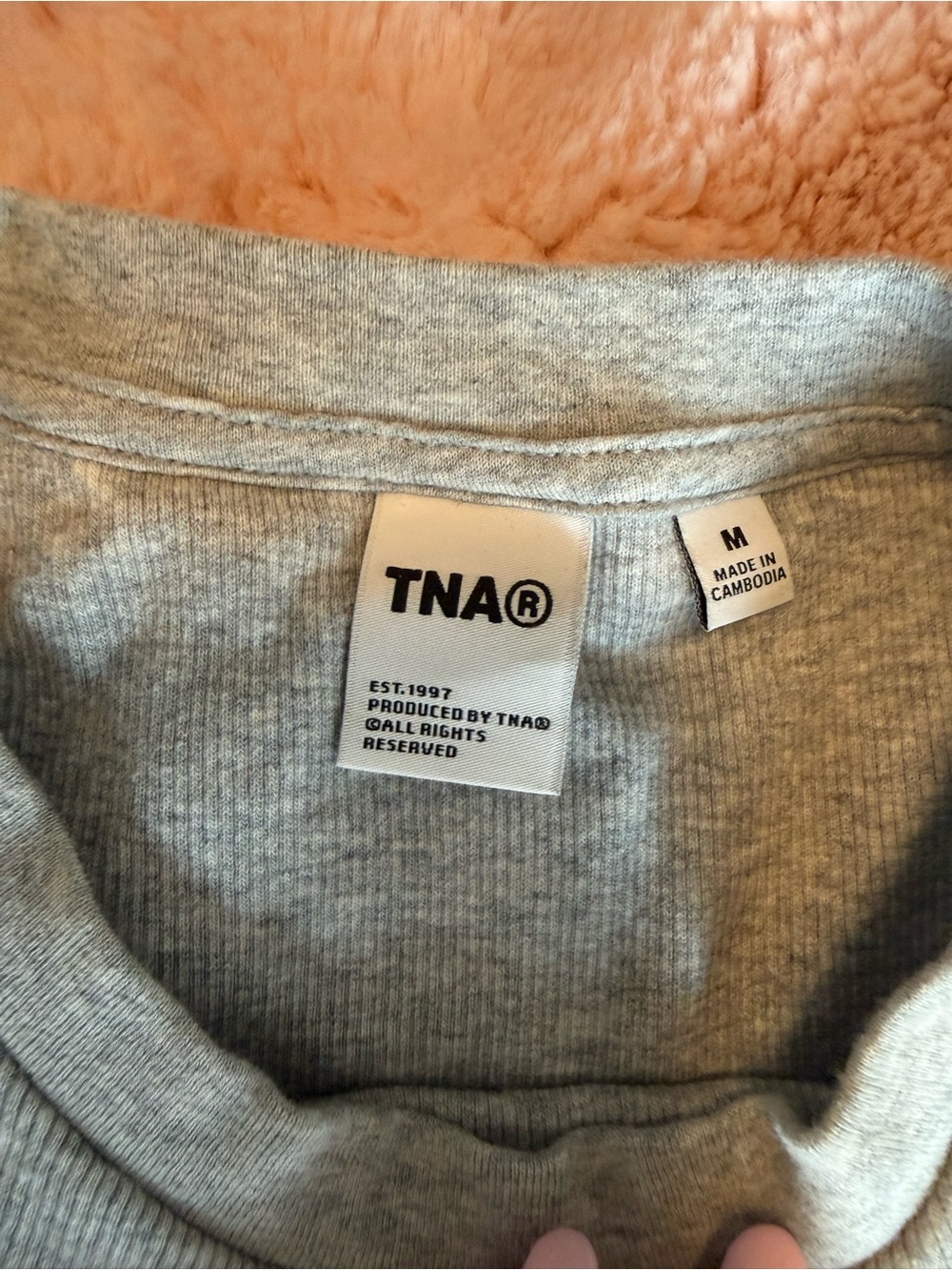 TNA Homestretch NWOT Short Sleeve Crewneck Tee - Gray - Picture 3 of 3